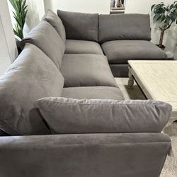 Furniture- View Otter 4 Pc Fabric Modular Sectional