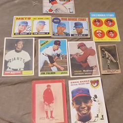 Lot Of 10 Baseball HOF Rookie Cards RP