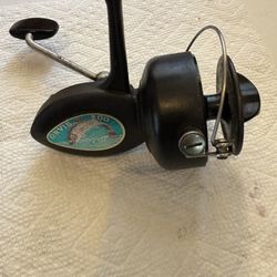 Orvis 200 Vintage Spinning Reel 1960s?