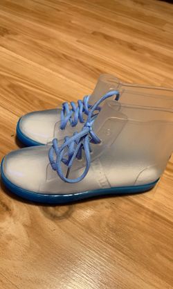 Clear Rain Boots [Blue Surroundings]