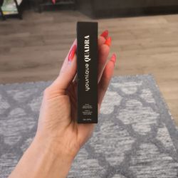 Younique Quadra 4 In 1 Serum Primer Tubing Mascara