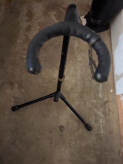Guitar Stand 
