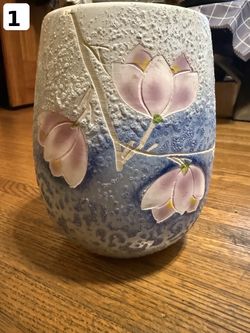 Plant pots