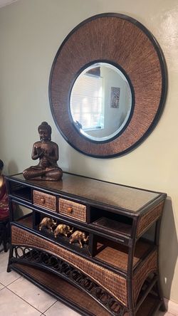 Rattan hutch /bar