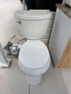 Bathroom fixtures USED