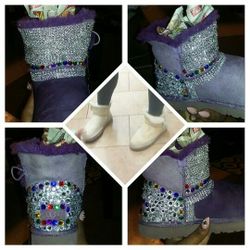 $45 & 👆.. I CUSTOMIZE UGGS