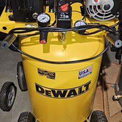 New 30 gallons dewalt air compressor