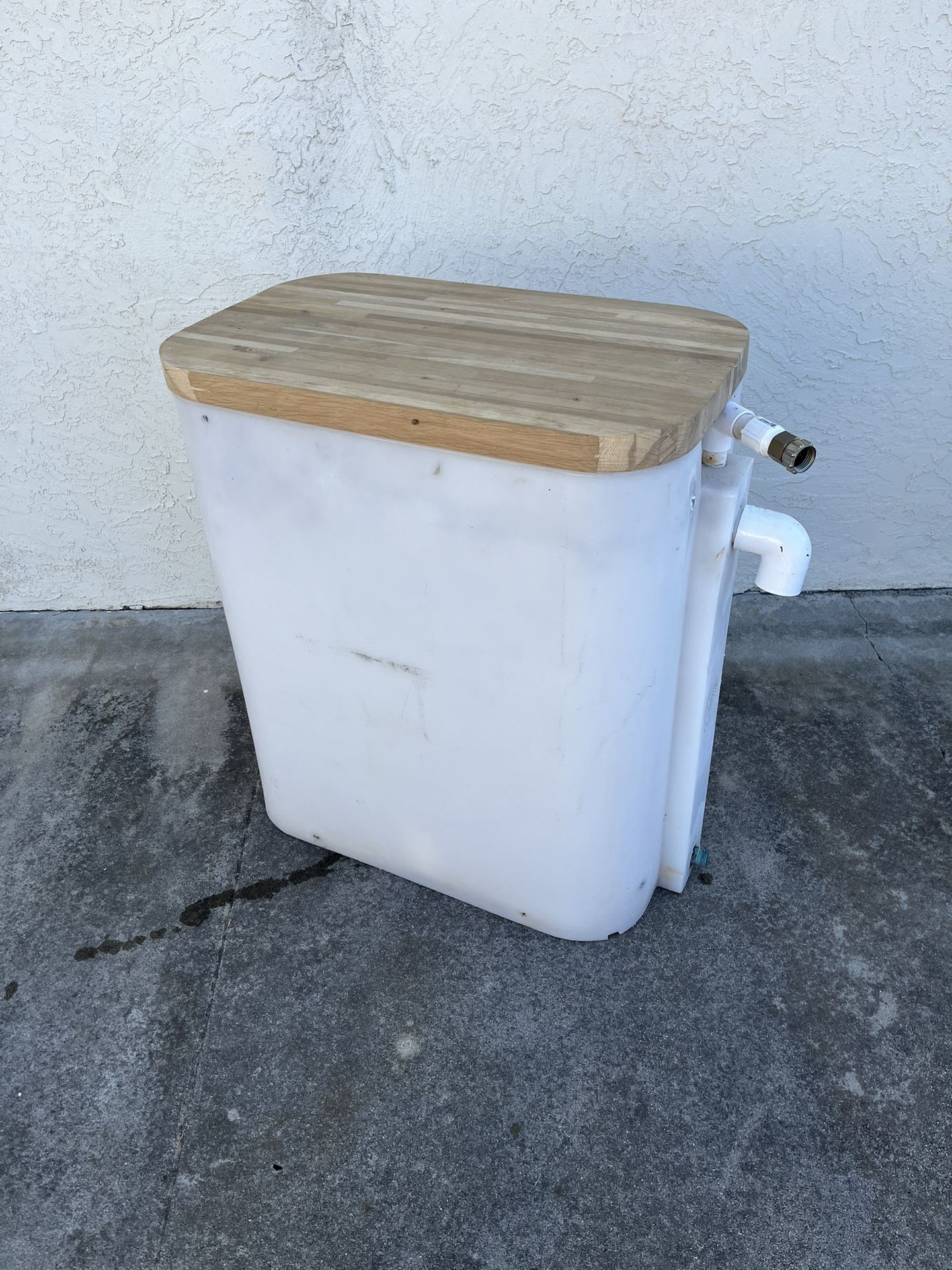 45 Gallon Bait Tank