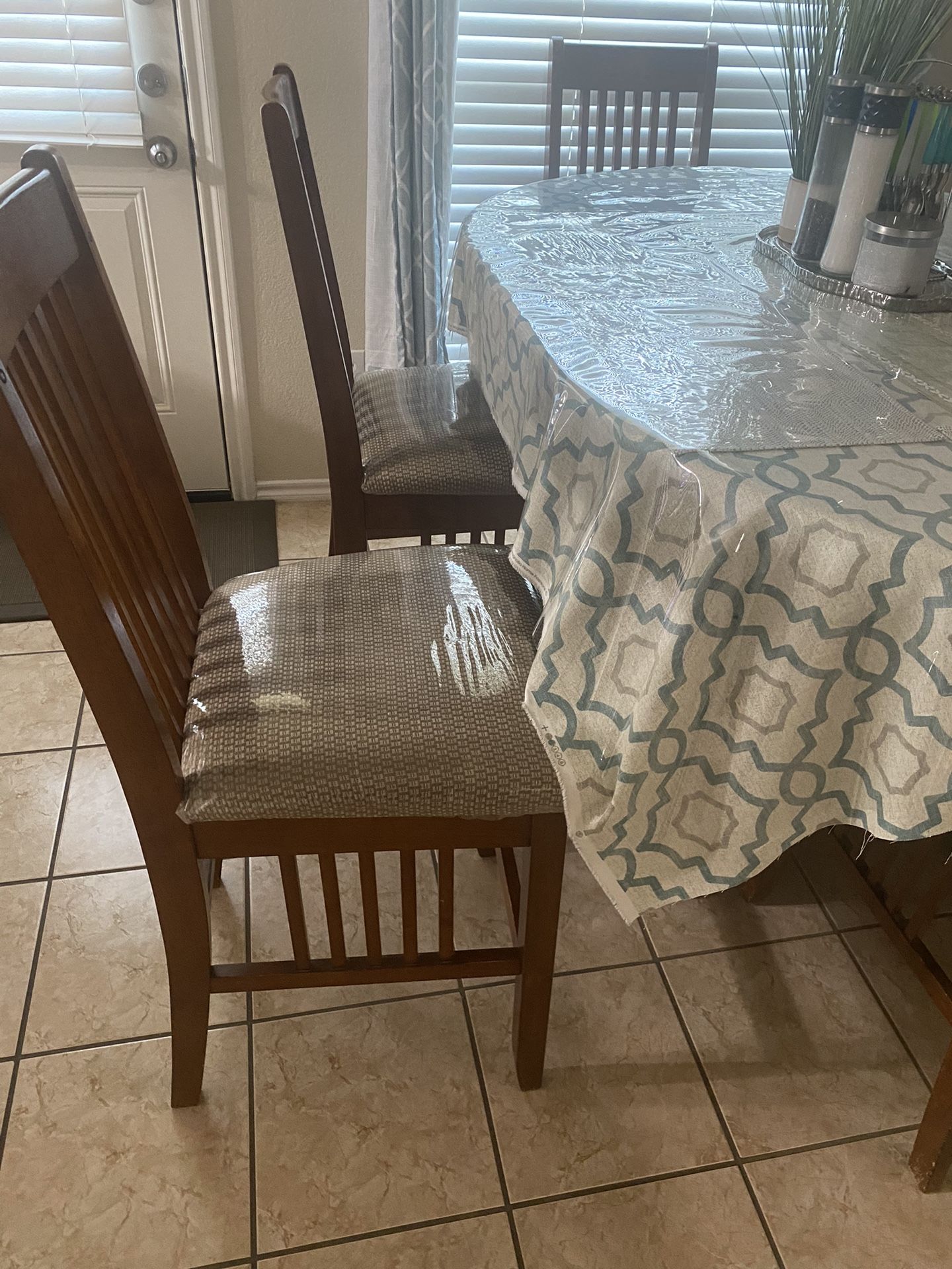 Dinning Table Chairs 