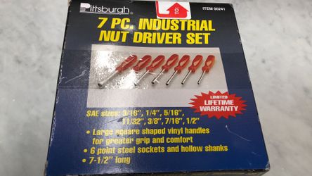 Nut driver set