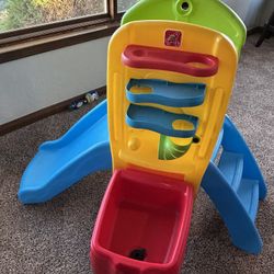Step2 Play Ball Fun Climber, Kids Outdoor/Indoor Playset