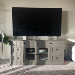 TV console/stand/table