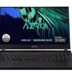 GIGABYTE AERO 15 OLED Intel Core i7 Windows 10 Pro 64-bit Gaming Laptop