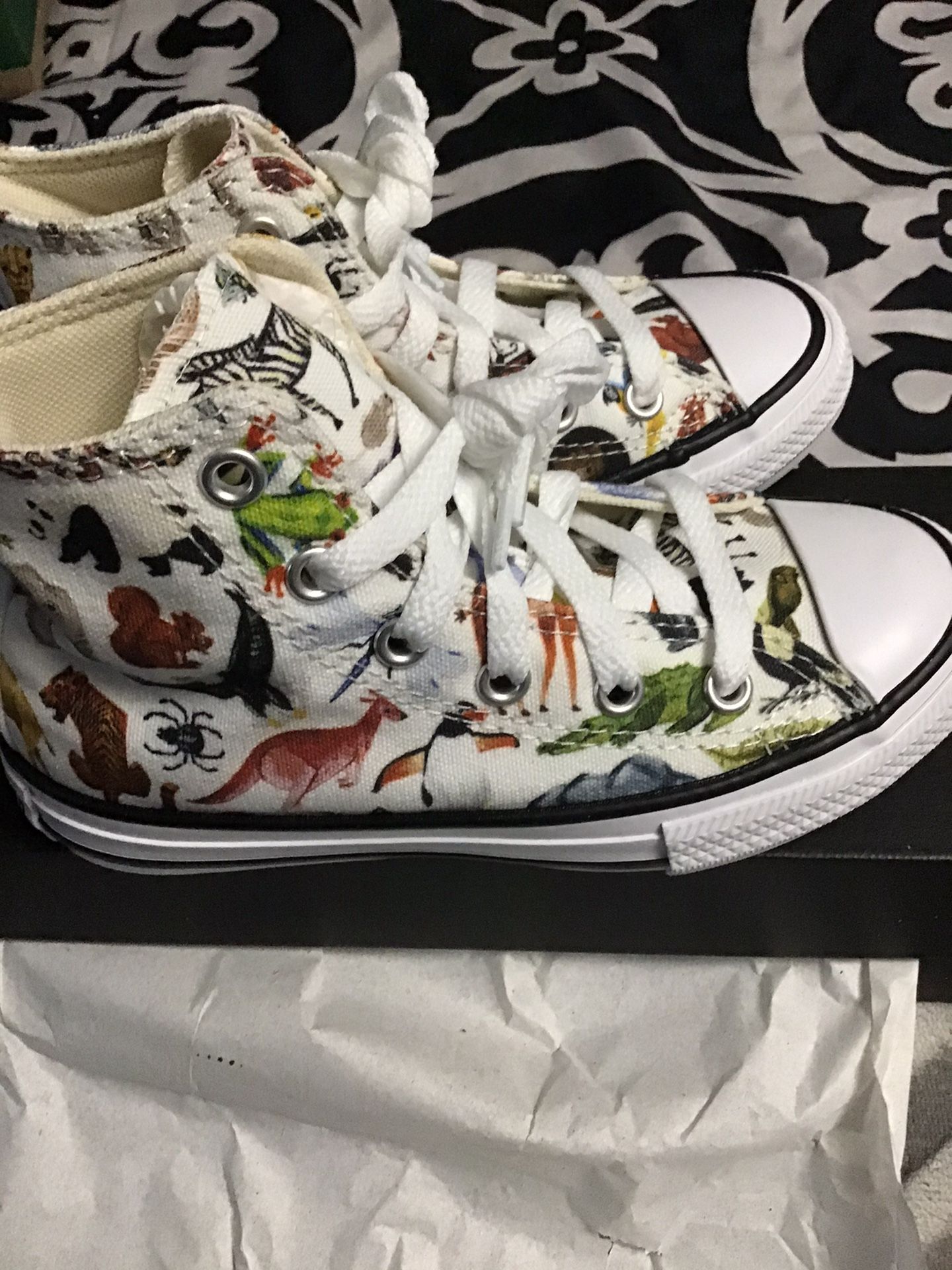 Converse Little Kids size 11 Other Baby Kids