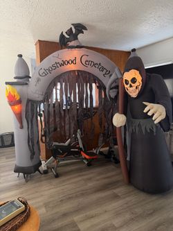 Inflatable decor