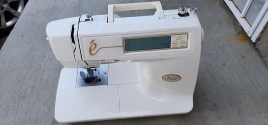 Baby Lock Ellure ESL Sewing & Embroidery Machine