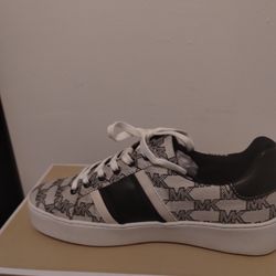 MK Sz8.5/9