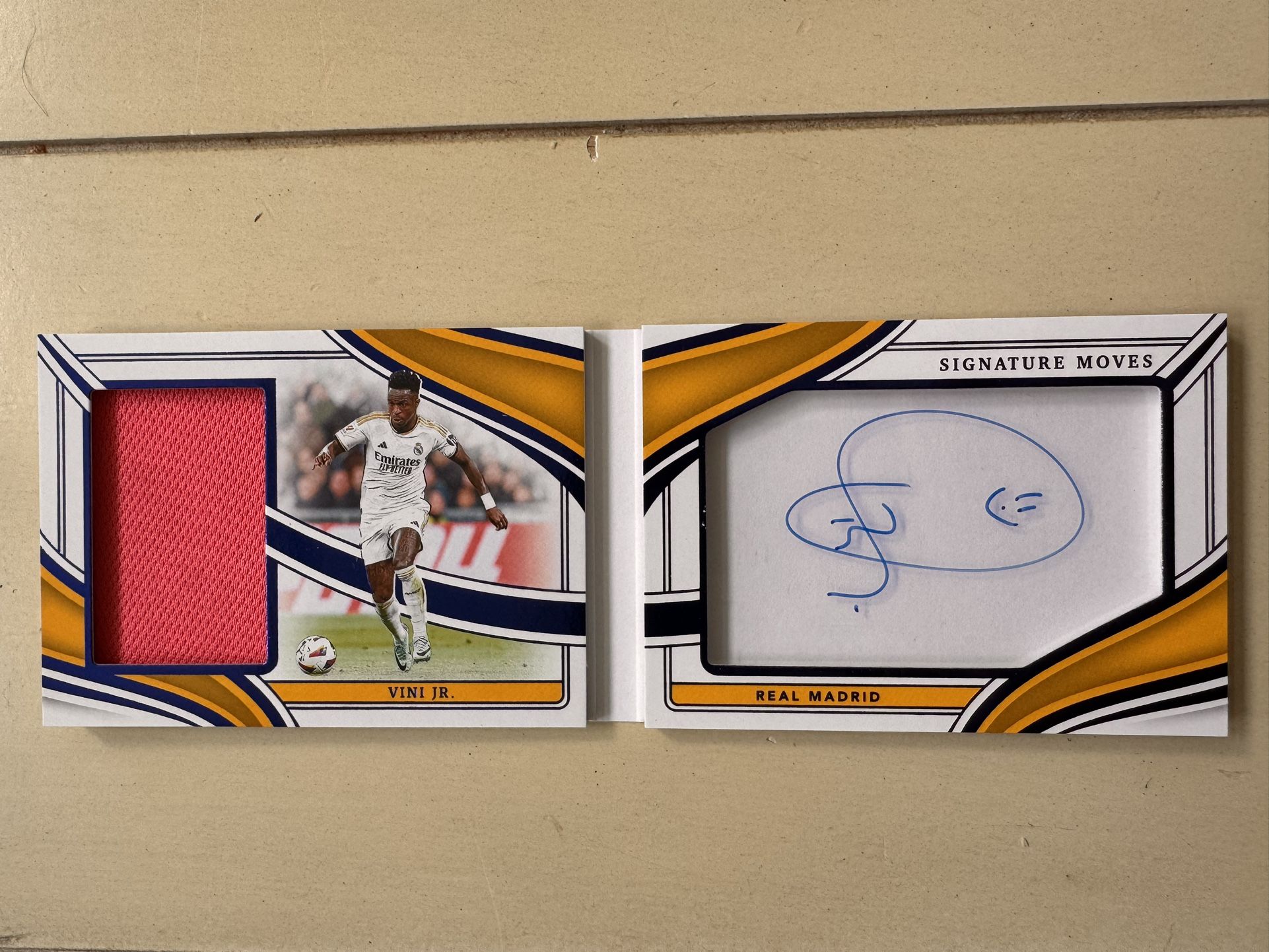 2023 Vini Jr Immaculate Signature Moves Booklet Patch Auto /25 Real Madrid