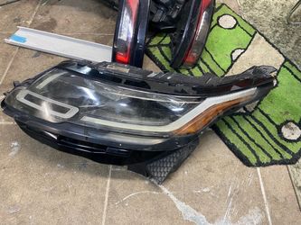 Range Rover OEM Car Headlight Assembly with DRL
