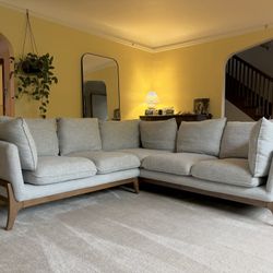 Light Gray L Shaped Sectional Sofa/Couch
