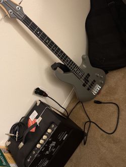 4 string bass and amp speaker barely used