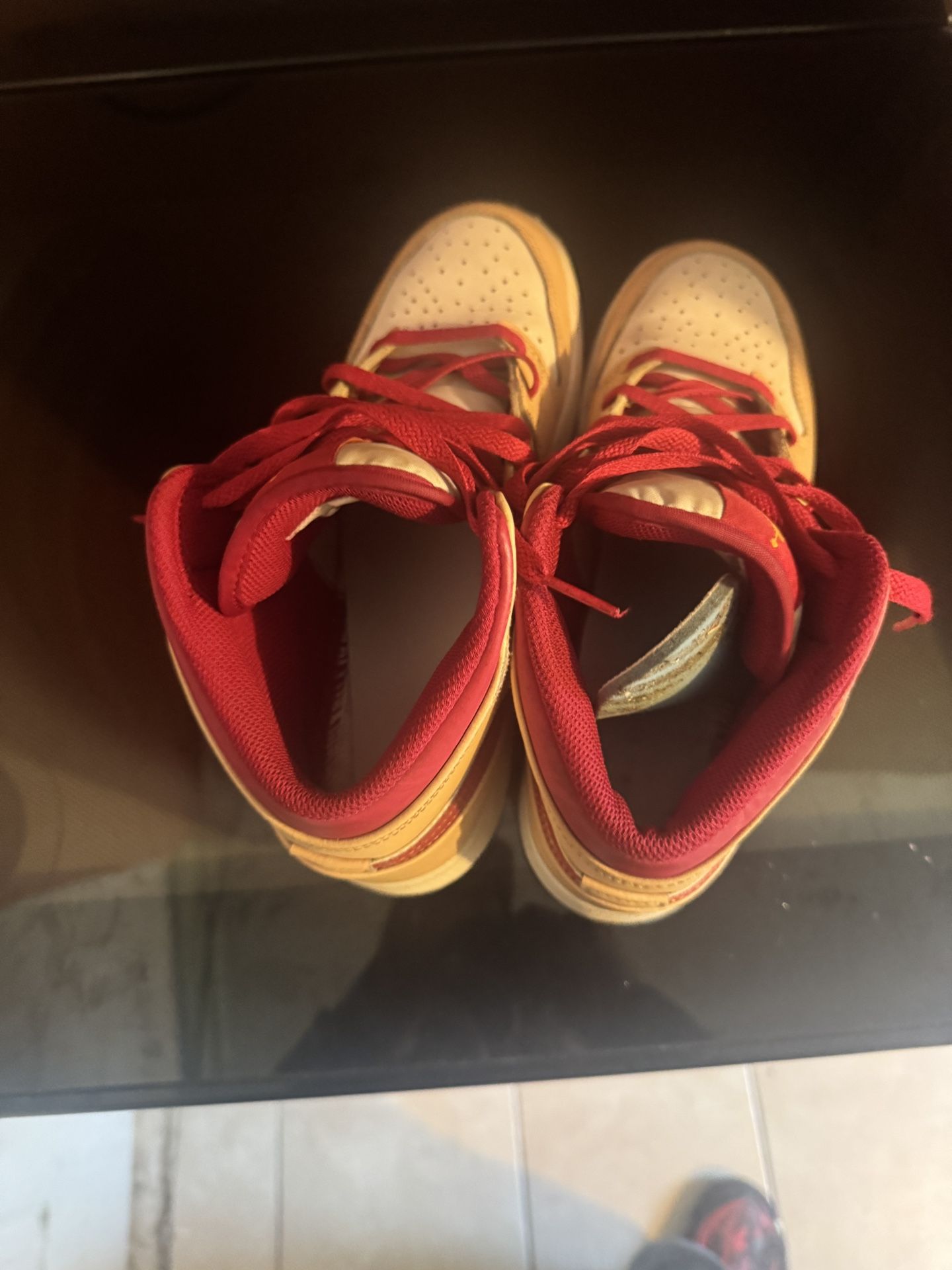 Jordan 1 Mid Size 7