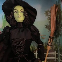 Wicked Witch Of The West Barbie Collectors Item Pink Label