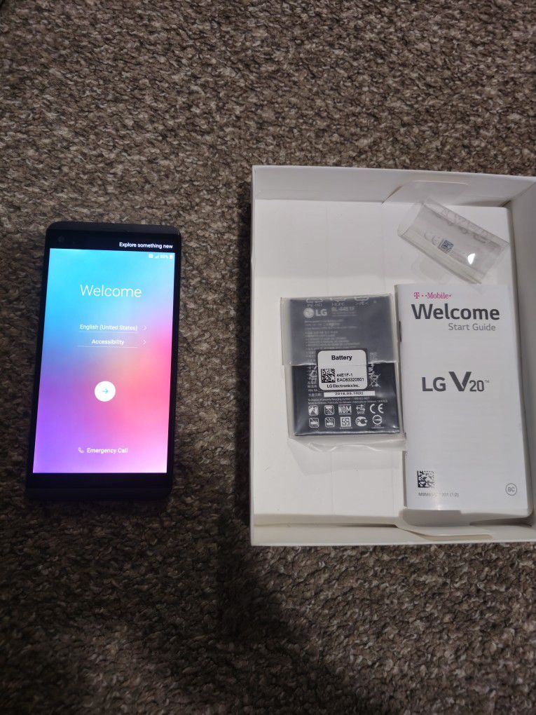 T-Mobile unlocked LG V20 smartphone with extra brand new battery, box and manual