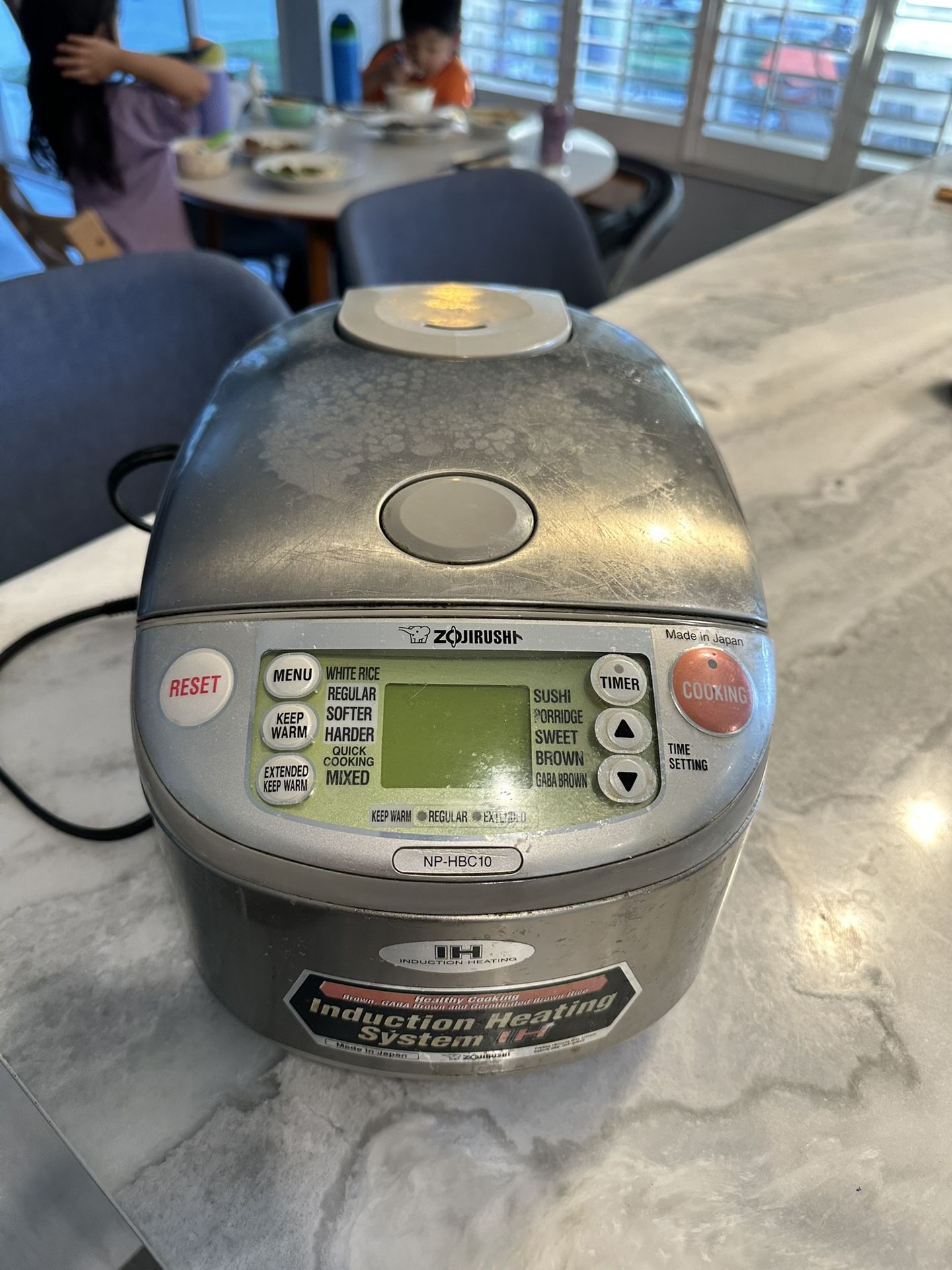 Zojirushi Induction Heat NP-HBC10 Rice Cooker