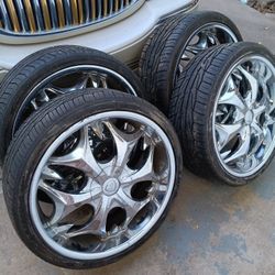 Set Of Tires In Car Tires In Tires All In Very Good Condition 