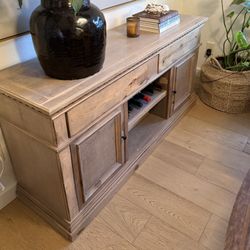 Light Wood Console, Buffet Or Sideboard