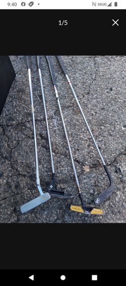 Golf putters