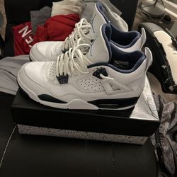 Jordan 4s