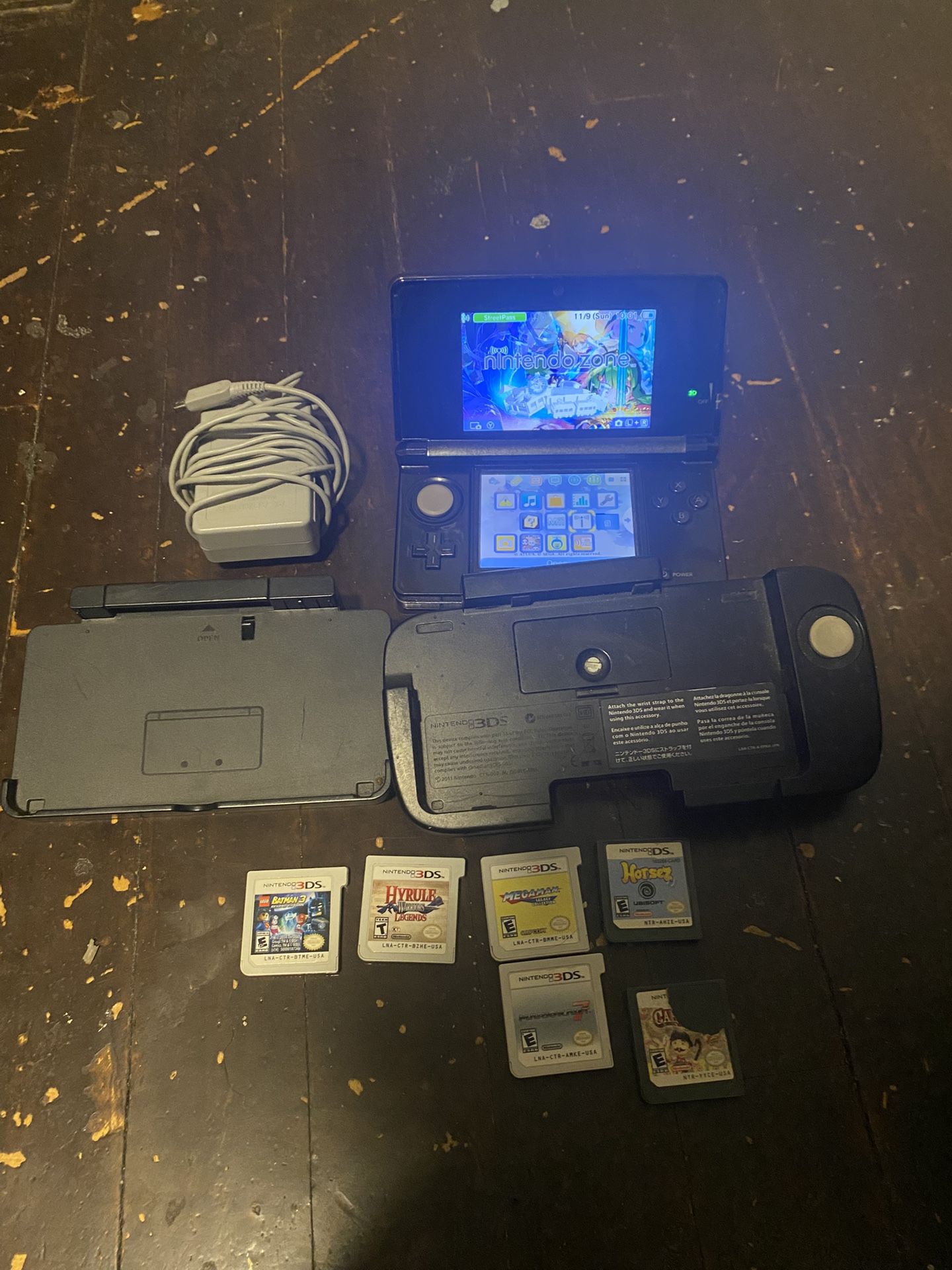 Very Mint 3ds Lot Read Description!