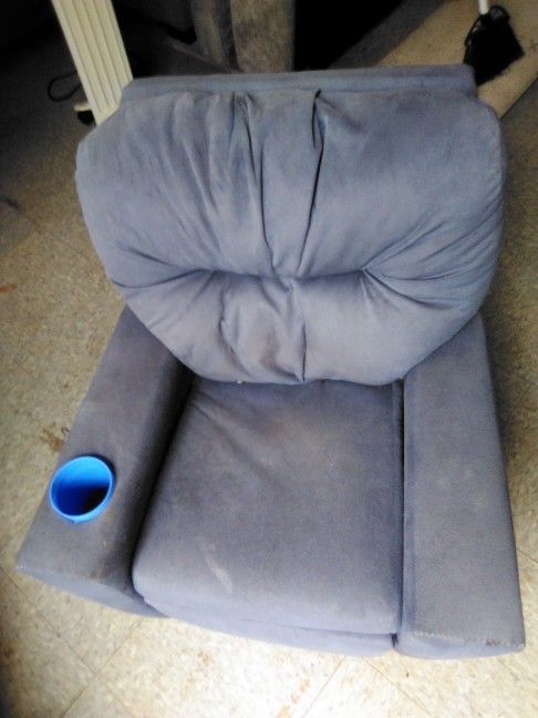 Mini Recliner Just $20 Need Gone Today