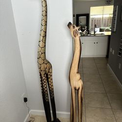 Decorative giraffes (Pier 1 Imports)