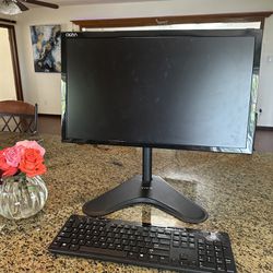 Vizio Computer Monitor and Keyboard