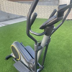 Gold’s Gym 350 Elliptical 