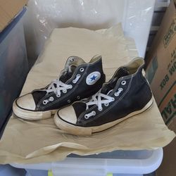 Black Converse