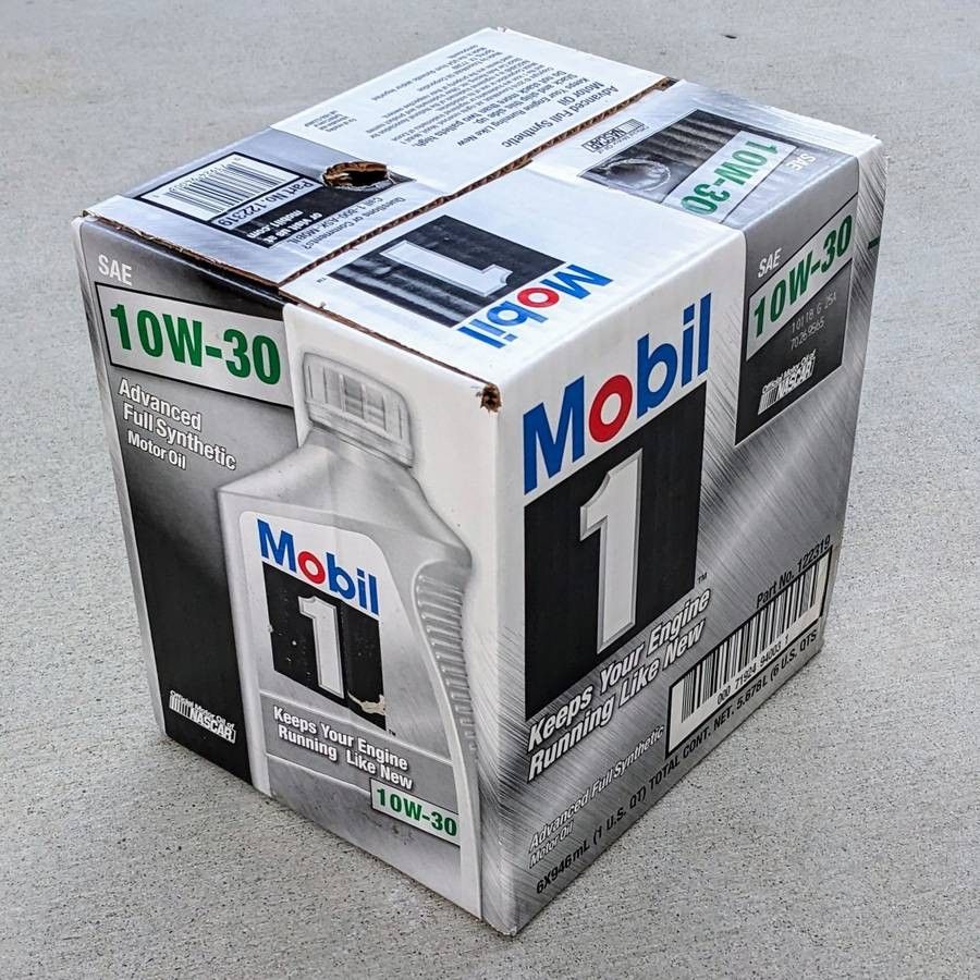 NEW Mobil 1 Advanced Full Synthetic motor engine oil 10W-30, 1 quart/6 pack