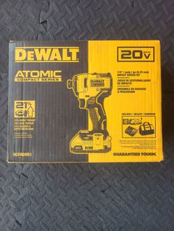 DEWALT ATOMIC 20V Impact Driver Kit DCF809D1