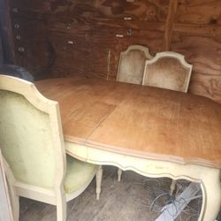 Old Dinning room Table And Chairs