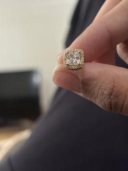 diamond earrings with 14k carrot