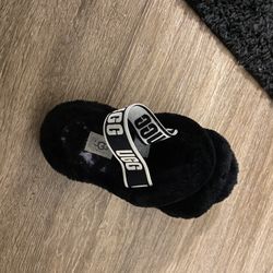 Ugg Slippers 