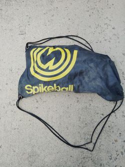 Spikeball Game 