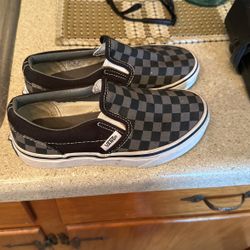 Boys Sz 13 Vans 