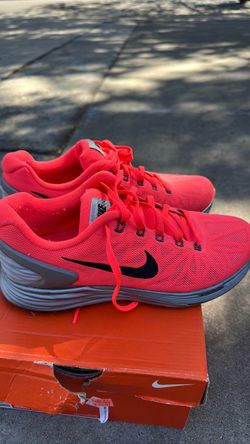 Women’s Nike Lunar Glide  Size 8