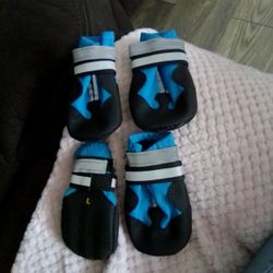 Botas Para Perros Nuevas Size Large.