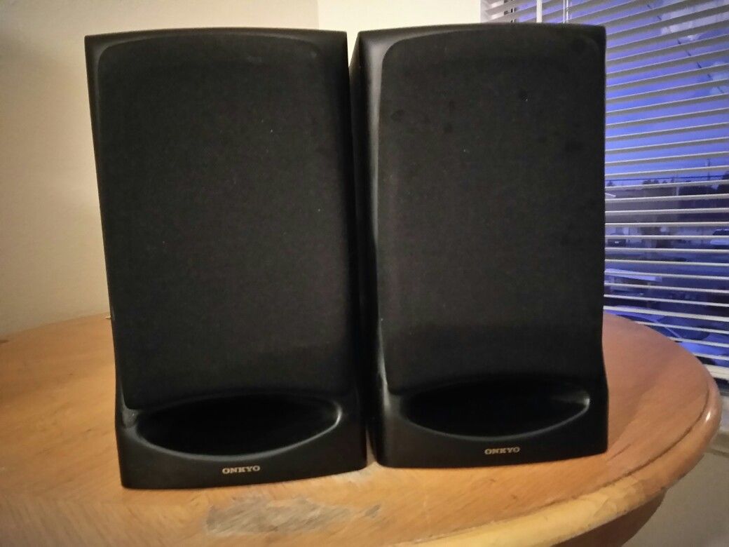Onkyo Bookshelf Speakers $50 OBO