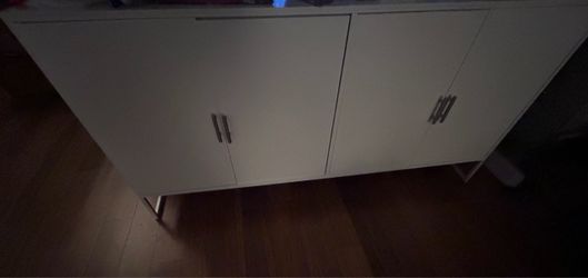 White Cabinet